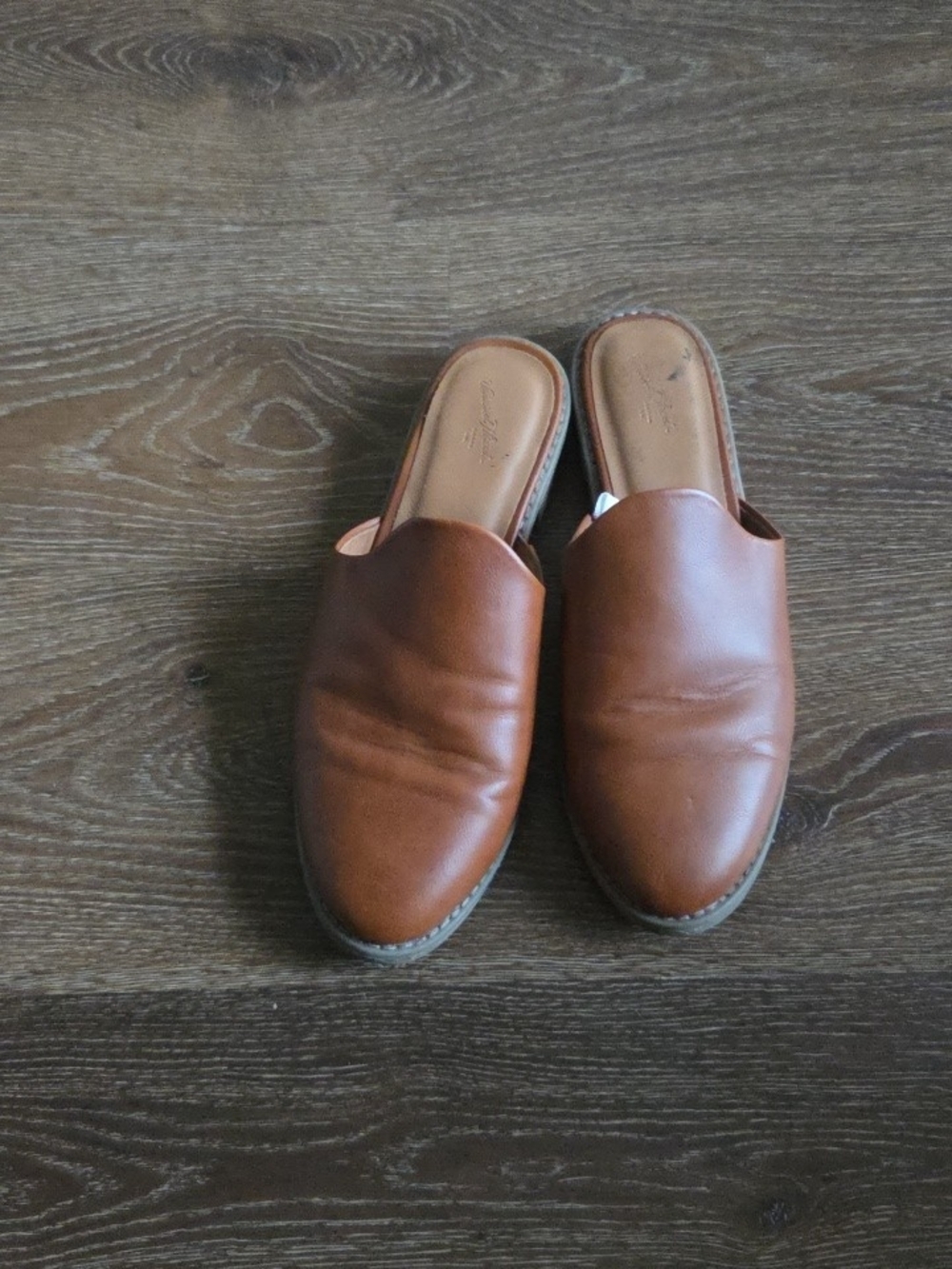 Universal Thread Brown Slip On Casual Mule Shoes Women's Size 8.5 M